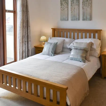 The Ginnel Mews Feriehus